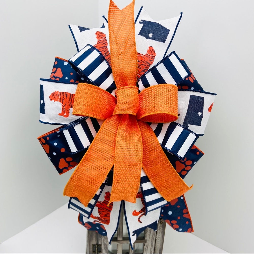 💥SOLD Out 💥💥Handmade Auburn Inspired Bow